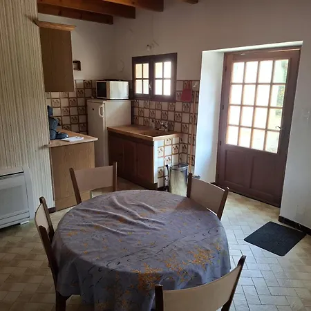 度假居 Du Saint-Vincent-Rive-dʼOlt