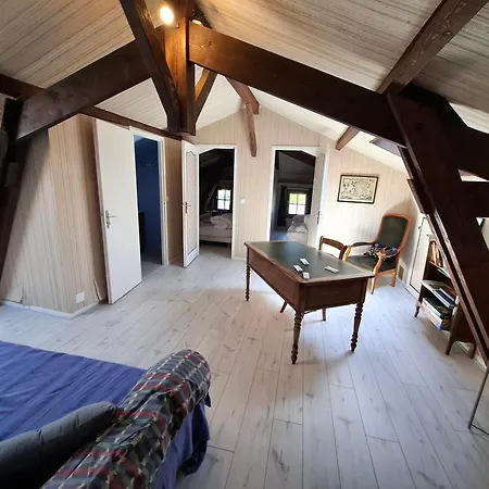 度假居 Du Saint-Vincent-Rive-dʼOlt