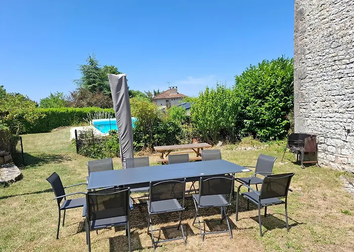 Du Saint-Vincent-Rive-dʼOlt